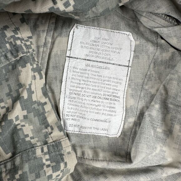 US Military ACU Army Combat‎ Uniform Coat UCP Digital Camo Ripstop Small Reg - Picture 15 of 16